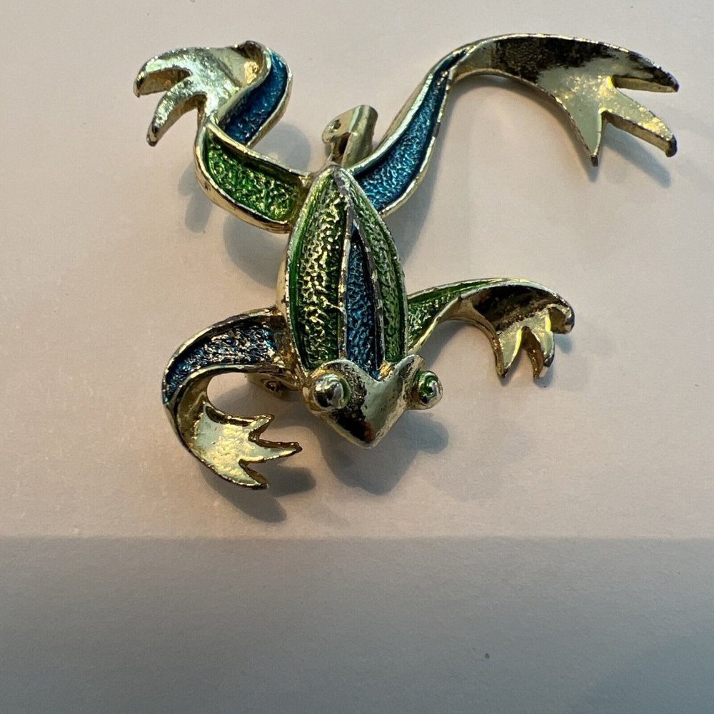 Vintage Gerry's Gold Tone Enamel Frog Brooch Pin Signed - Picture 3 of 6